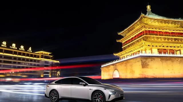 东风奕派e 丌 007 ，科技创新的典范AI全球震撼开启