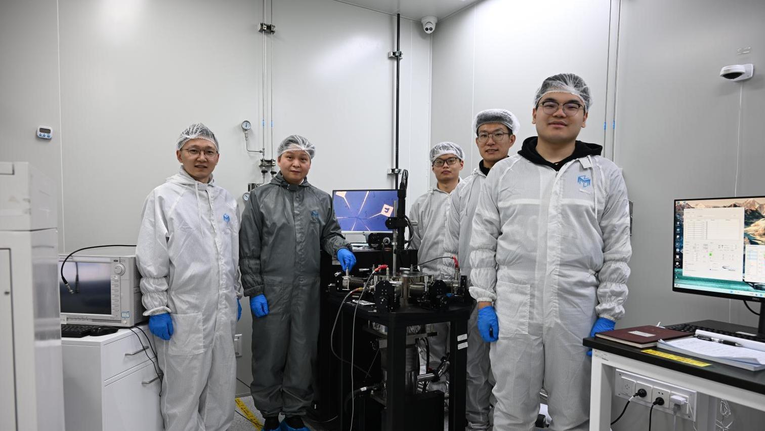 比头发丝细8万倍！北大新晶体管的秘密是什么？