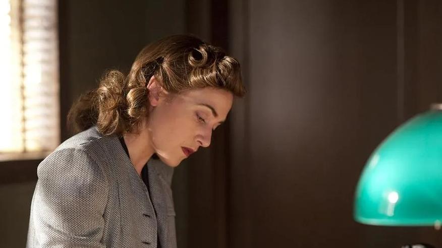 双女神的HBO大作，尺度玩这么大吗