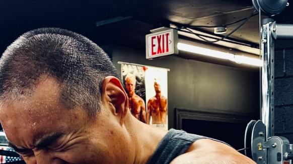 张志磊比赛免费直播在哪看？张志磊vs卡巴耶尔张志磊（中文高清）直播回放完整版