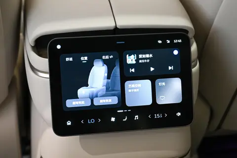 全新ES8：大三排SUV新标杆，核心维度全面优化，值得购买吗？