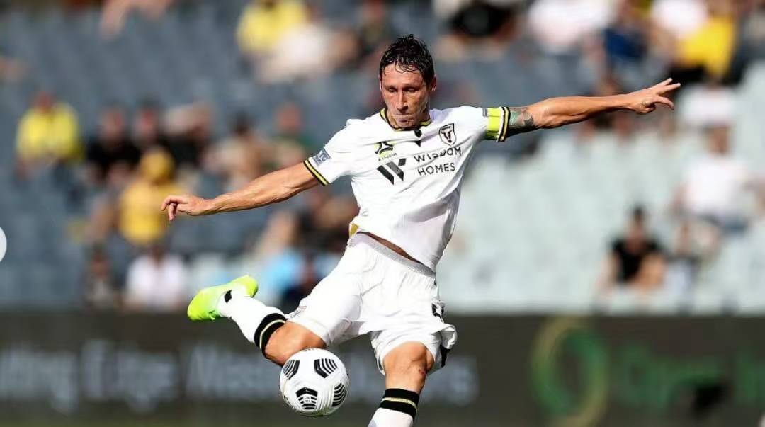 11月27日足球实力解读：早场3场比赛 附：比分 进球数 胜平负！