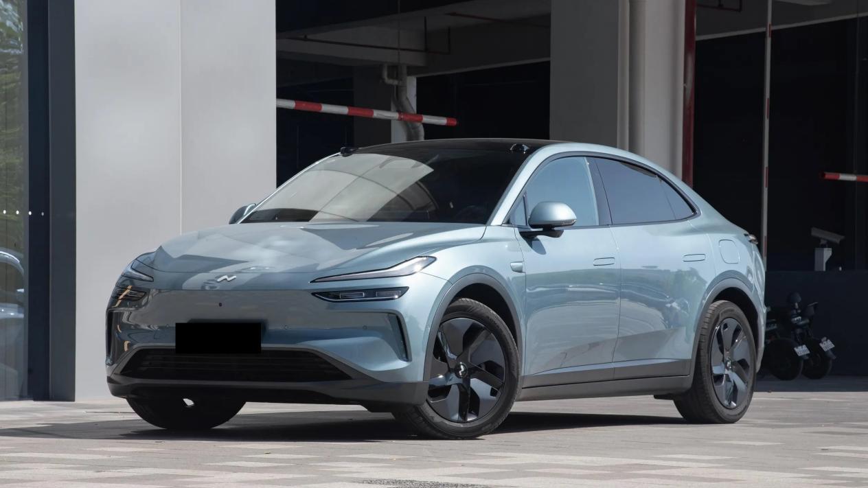 6月交付6400台，乐道L60销量再创新高，7月购车享3年免费换电