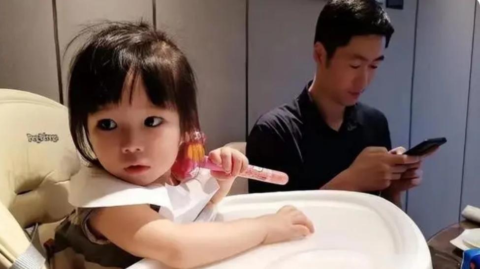 盘点国乒“四大”娇妻：马琳现妻是前妻闺蜜，王励勤老牛吃嫩草！