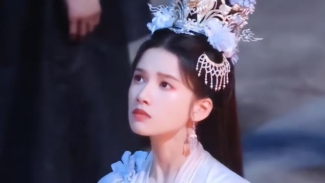 又来了！40岁陈妍希给32岁肖战演妈，这让扮嫩演员还咋玩