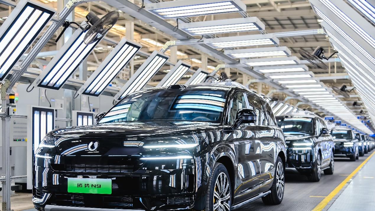 SUV车型那么多，腾势N9凭啥火？