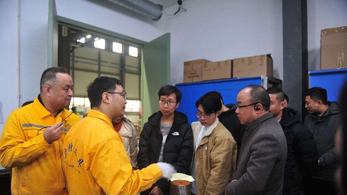 宜宾政企代表惠锋行，开启一场“智改数转”的寻梦之旅