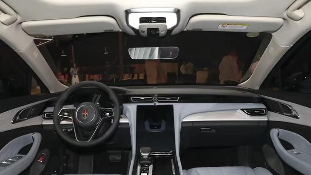 15.98万起，红旗H5 PHEV开启插混B级豪华轿车新估值