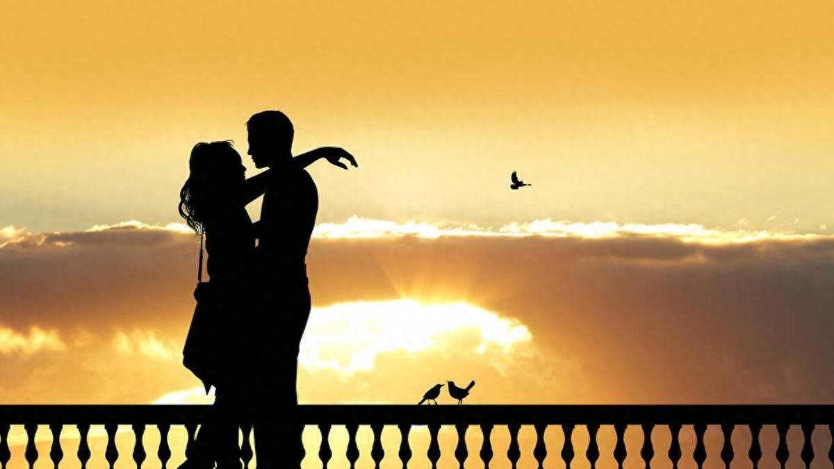 女孩对我说：你爱上我，我不会使你后悔的