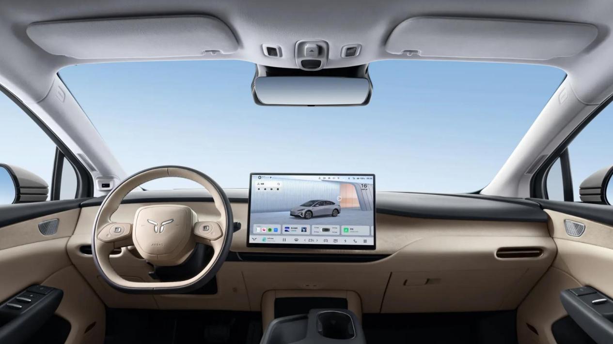 号称Model 3平替，红旗全新B级车，为何却无人问津？