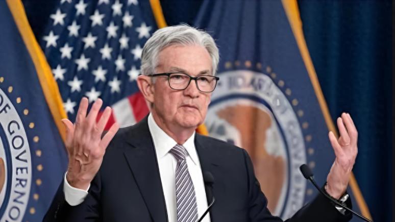 中方抛美债后，特朗普开始报复，美联储主席或换人，一个时代告终