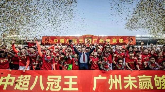 举世罕见！中国足球大变天：3年前16支中超球队仅存活7支！