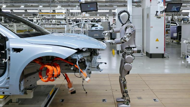 斥资2.25亿入局，长安加速“造人”