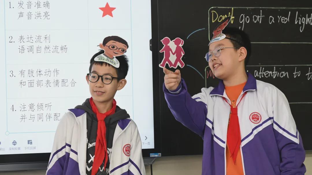 信阳市第一实验小学成功举办全学科教师“精品课”展示活动