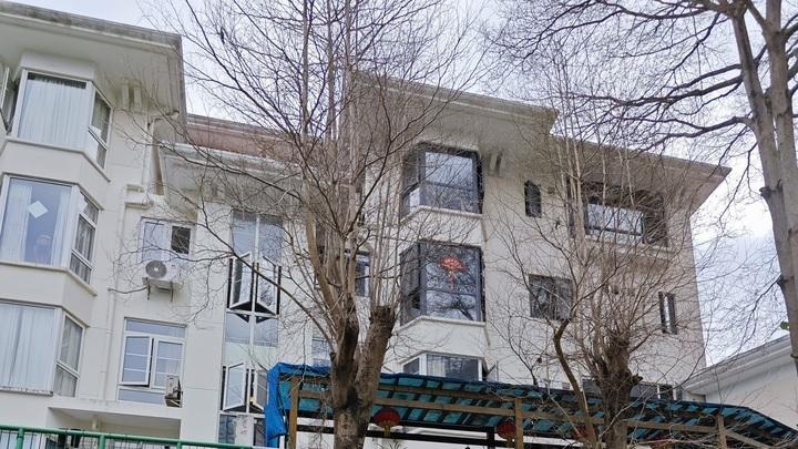 欠钱不还，深圳蛇口一栋22年前400万买的别墅被拍卖，拍出3862万