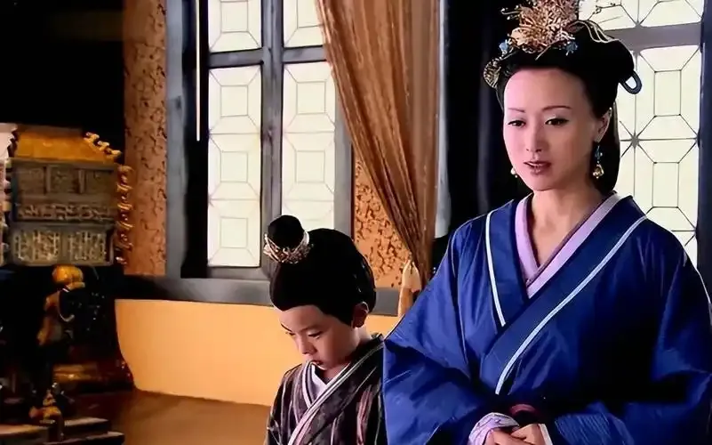 薄皇后：背靠薄太后，贤惠端庄从无过错，却成中国历史上第一位被废的皇后，间接造就了千古一帝——汉武帝