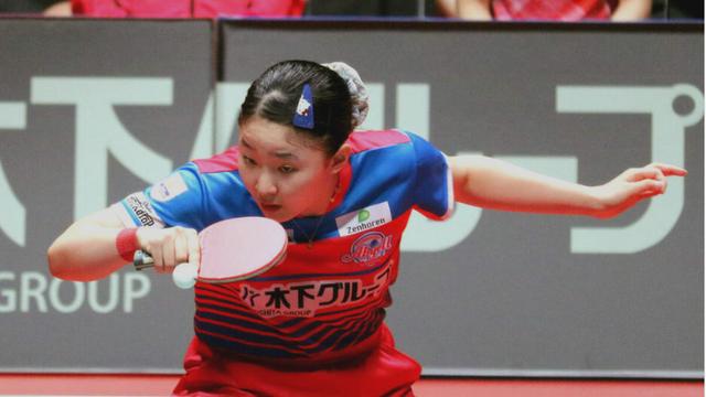 张本美和带领神奈川登上T联赛榜首，感叹"在国外可没这么多助威"