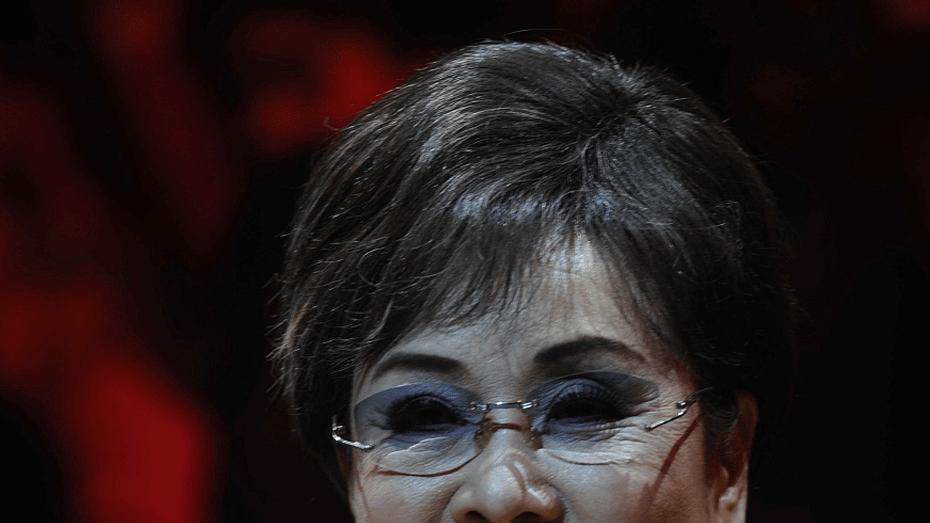 80岁李谷一或将无缘2025年春晚，《难忘今宵》经典谢幕恐成回忆，健康状况引热议