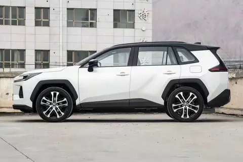 2026款威兰达双擎：第五代电混加持，家用SUV的“全能答案”