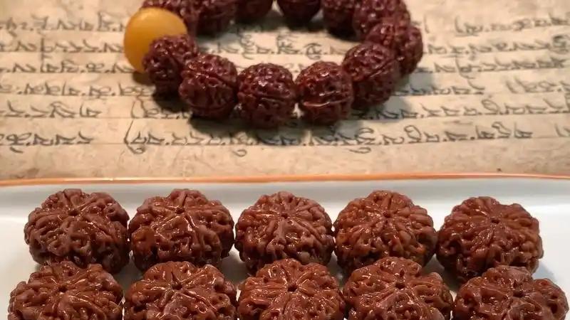 文玩想要玻璃底包浆？方法不难但是你不一定能做到