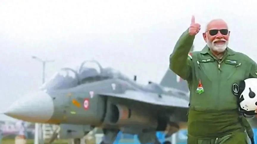 印军77架无人机成为废铁，巴铁装备的中国激光防空系统又立大功？