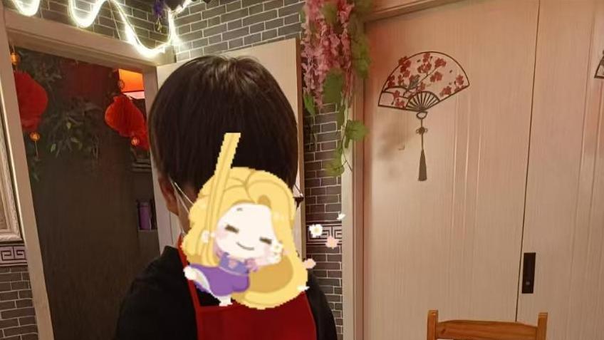 女儿对我说：你们为什么欠钱那么久？我真的快受不了了！