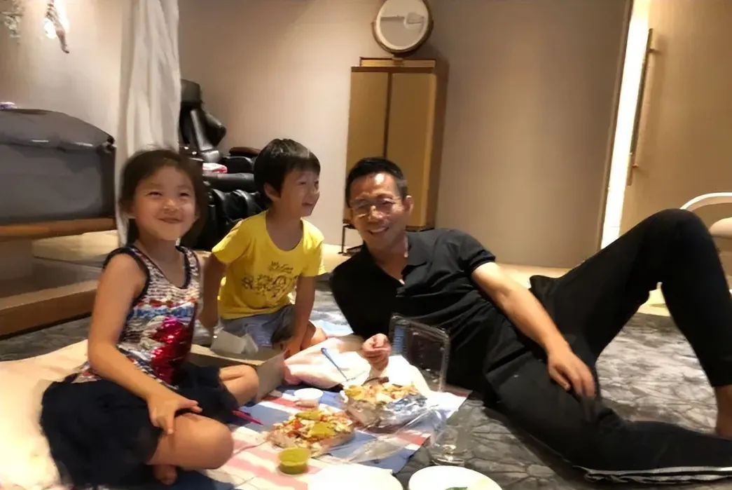主流媒体力挺大S，未竟判决成遗憾，生前终条动态再受瞩目