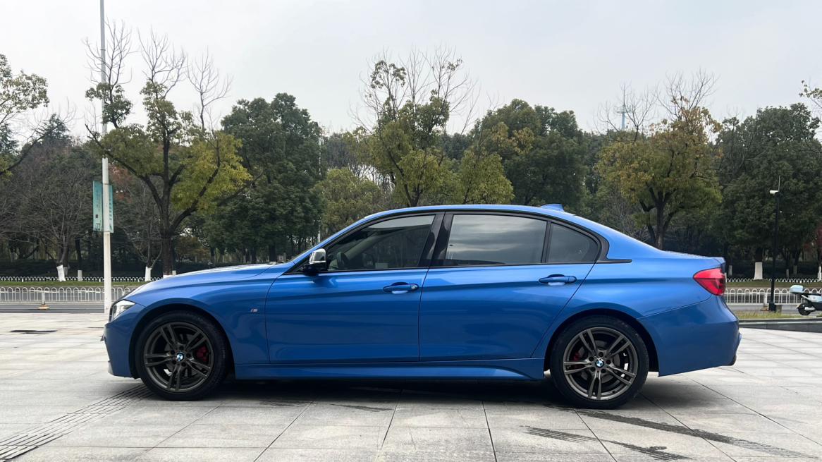 不到12万圆你蓝天白云梦，2018款宝马320Li M运动套装值得入手吗？
