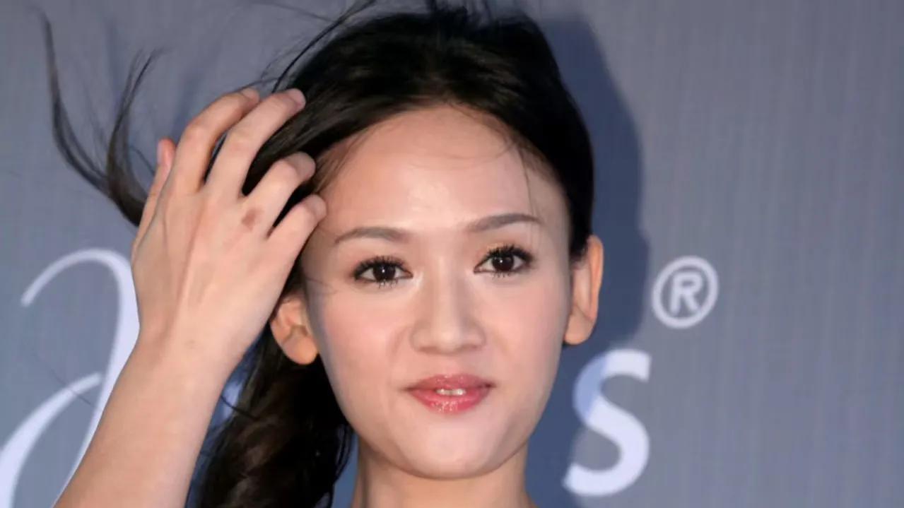 陈乔恩自嘲“吃胖了”！身材争议再起，美貌依旧令人窒息？