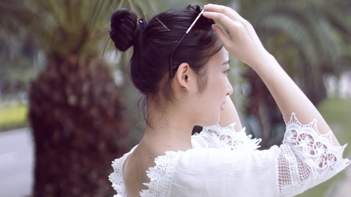 一个政策性独生女的自白：父亲爱我，但更爱那个不存在的儿子