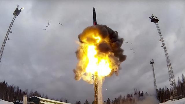 俄军全线大举进攻，大胜后不到24小时，英媒披露普京最新停战条件