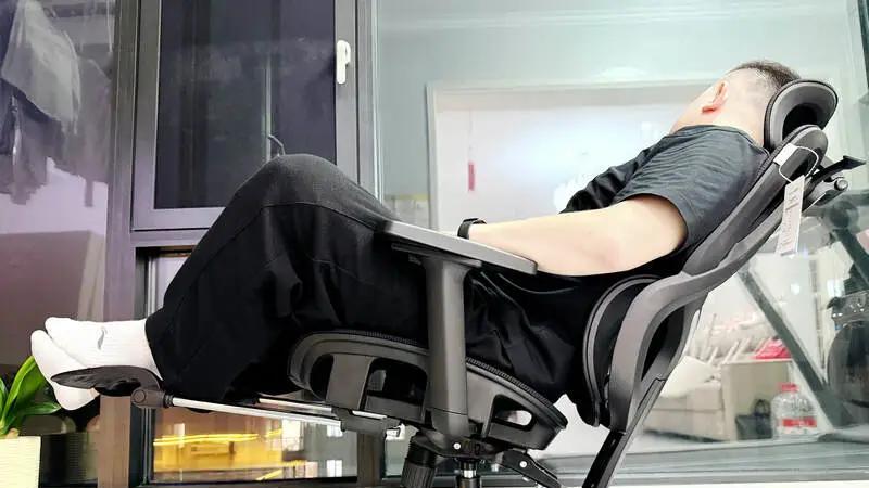 电脑椅选什么牌子？公认真香的，人体工学椅十大排名