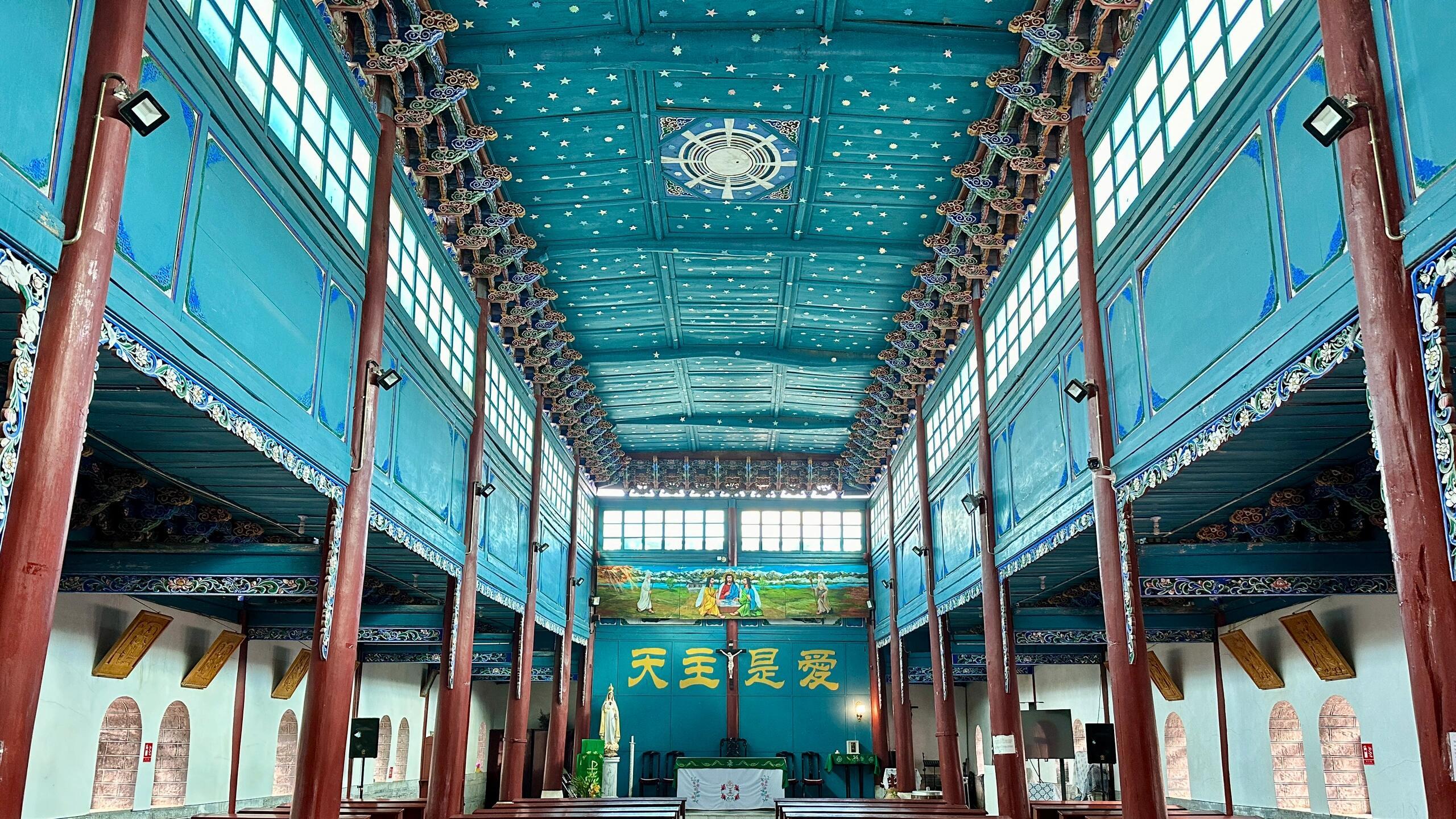 大理藏中西神作，白族斗拱配西堂，跨界美学太震撼