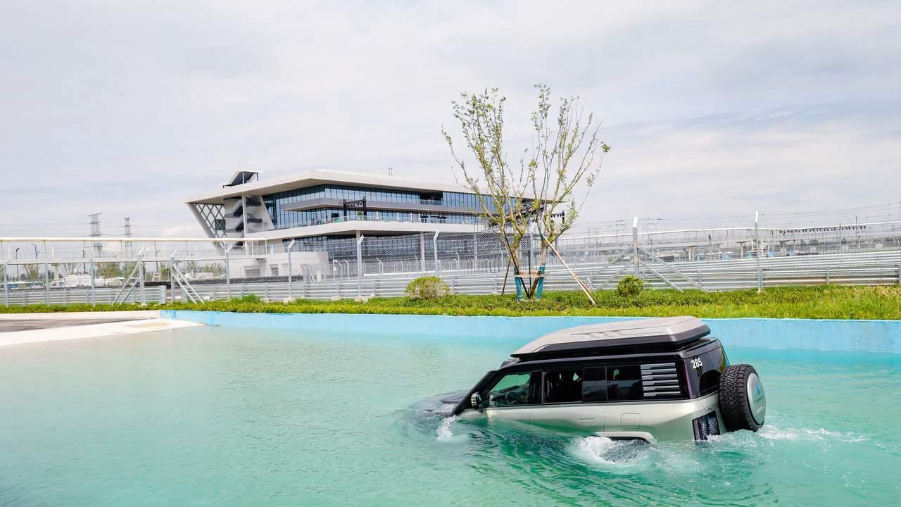 比亚迪全地形赛车场正式开业，让驾驶乐趣全民共享