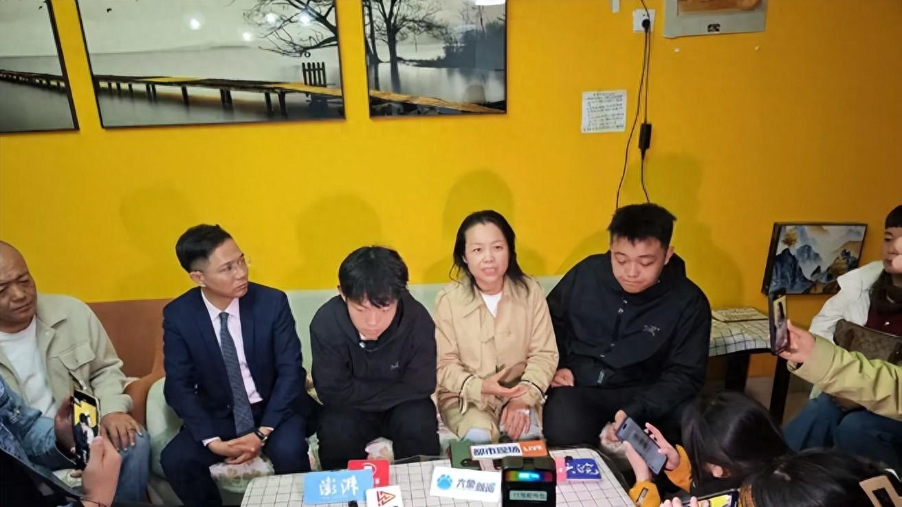 姜甲儒被拐案代理律师李圣庭审上舌战群儒，他说：想翻案，休想！