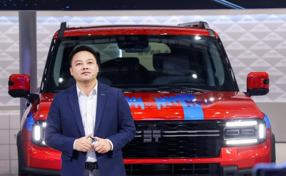 环塔冠军车！纵横G700环塔版33.49万起，从中东沙漠到广州车展