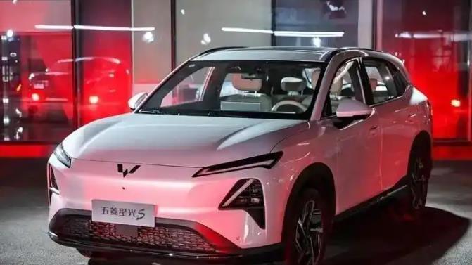 五菱星光SEV，追求性价比和实用性消费者的最优选！