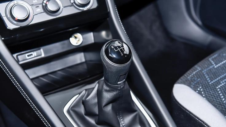 大众也开始走“亲民路线”了？8.79万入手1.4T动力，还是五座SUV