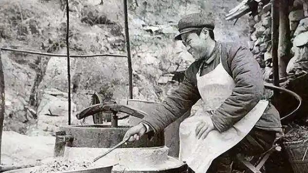 鲜为人知的白刃战传奇：刘锡琨用中国功夫暴揍日军，炊事员菜刀立大功