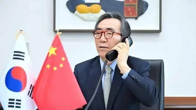 韩国政坛震荡之际，中韩外长会晤释放稳定信号