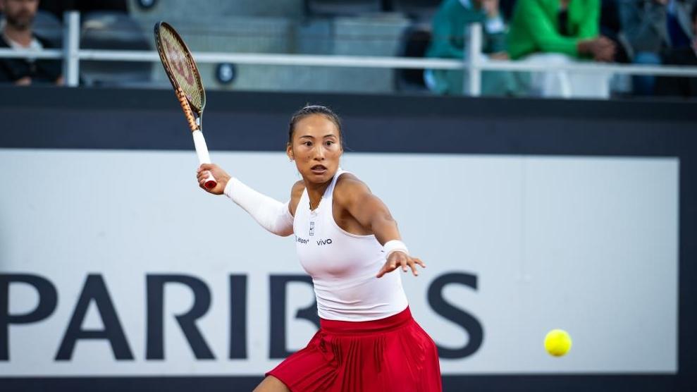 从伤病到爆发！郑钦文罗马站强势晋级 剑指更高目标