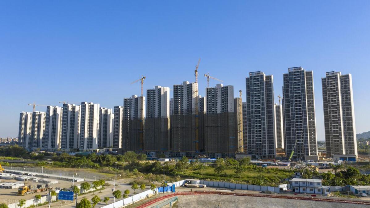 房产市场变局：从困境到转机，我们如何顺势而为？