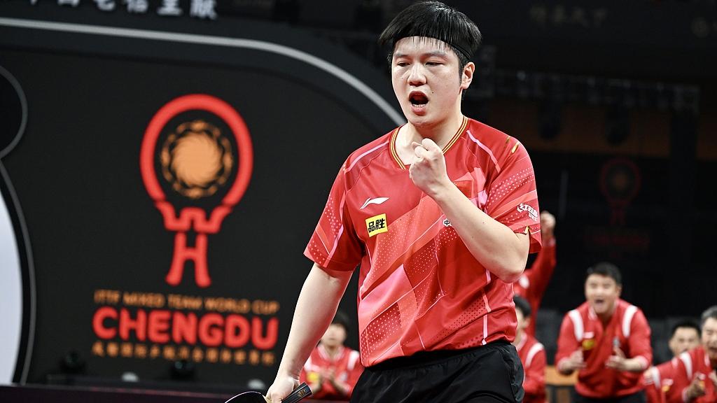 樊振东在奥运团体赛决胜局锁定胜局的一刻