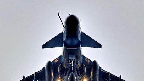 停火不到两天就谈军购，伊朗150架歼10计划曝光，以色列优势不保