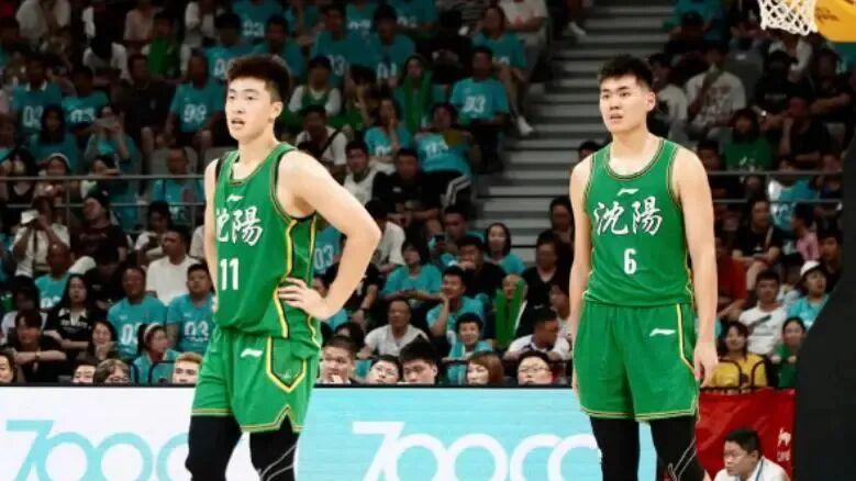 正式离队！辽篮21岁小将登陆西丁，杨鸣爱将退役：一一告别队友