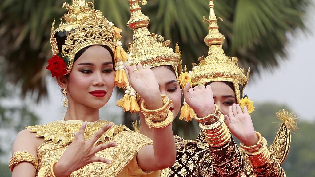 柬埔寨劫囚女子最新消息：冯静个人资料，全网最细