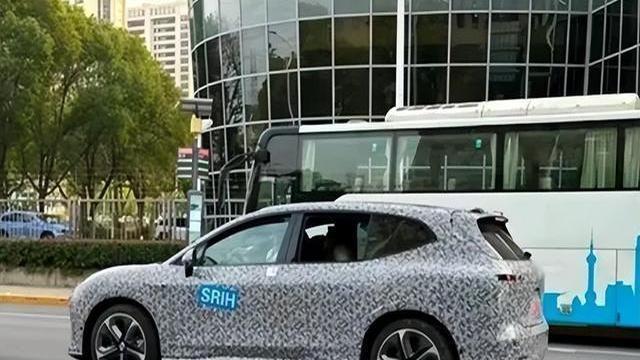 华为余承东回应行业竞争，尚界首款车型细节曝光，智能汽车市场再添新选择