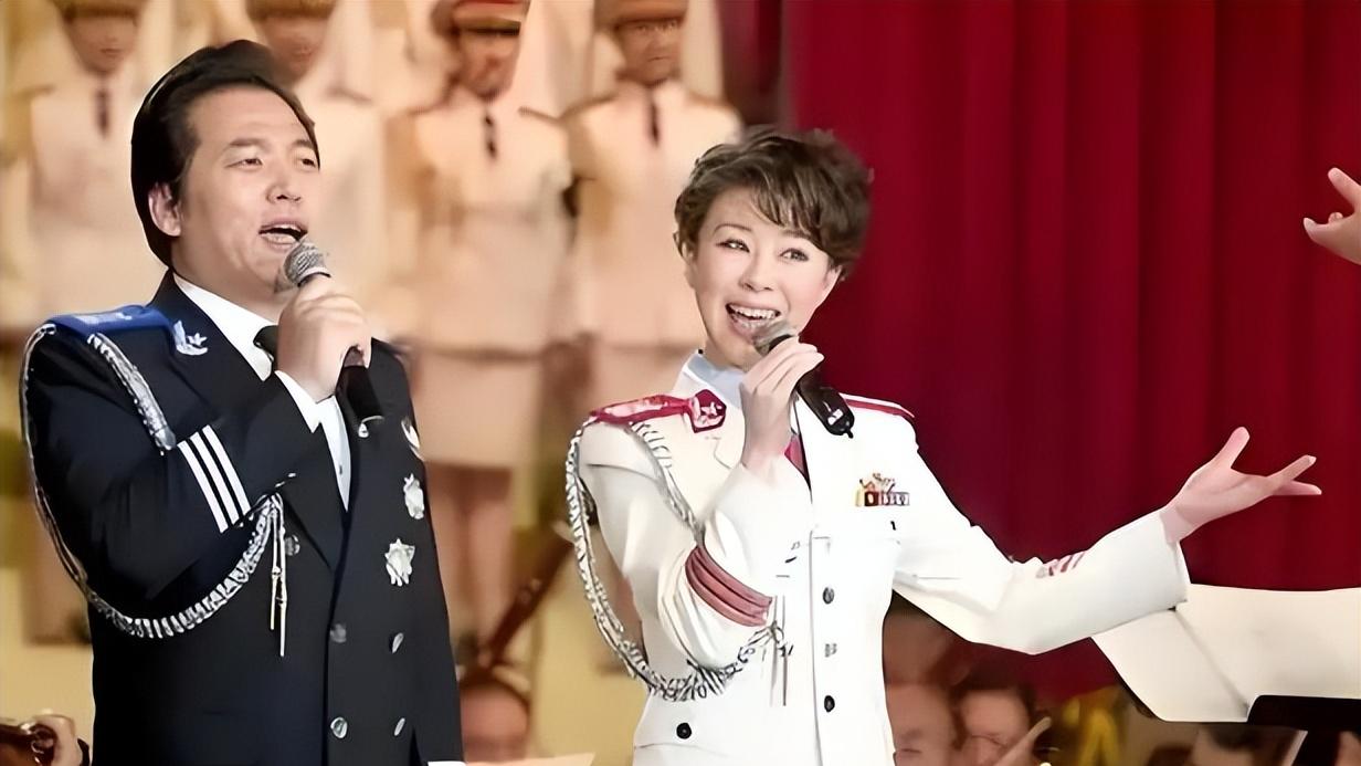 邹友开：捧红赵本山的春晚操盘手，写的歌很火