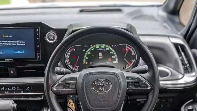 海外不足15W，丰田小埃尔法”VOXY都市多功能车来啦