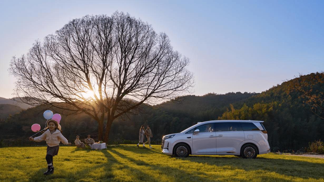 多项新功能上线 腾势D9再迎OTA升级